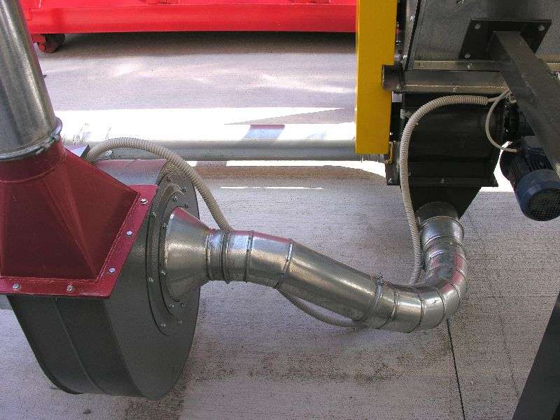 Punto di presa materiale da filtro tradizionale Punto di presa materiale da filtro tradizionale