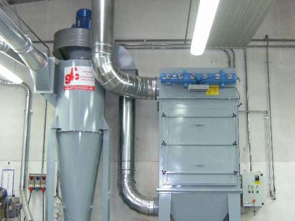Filtro a cartucce per polveri abrasive